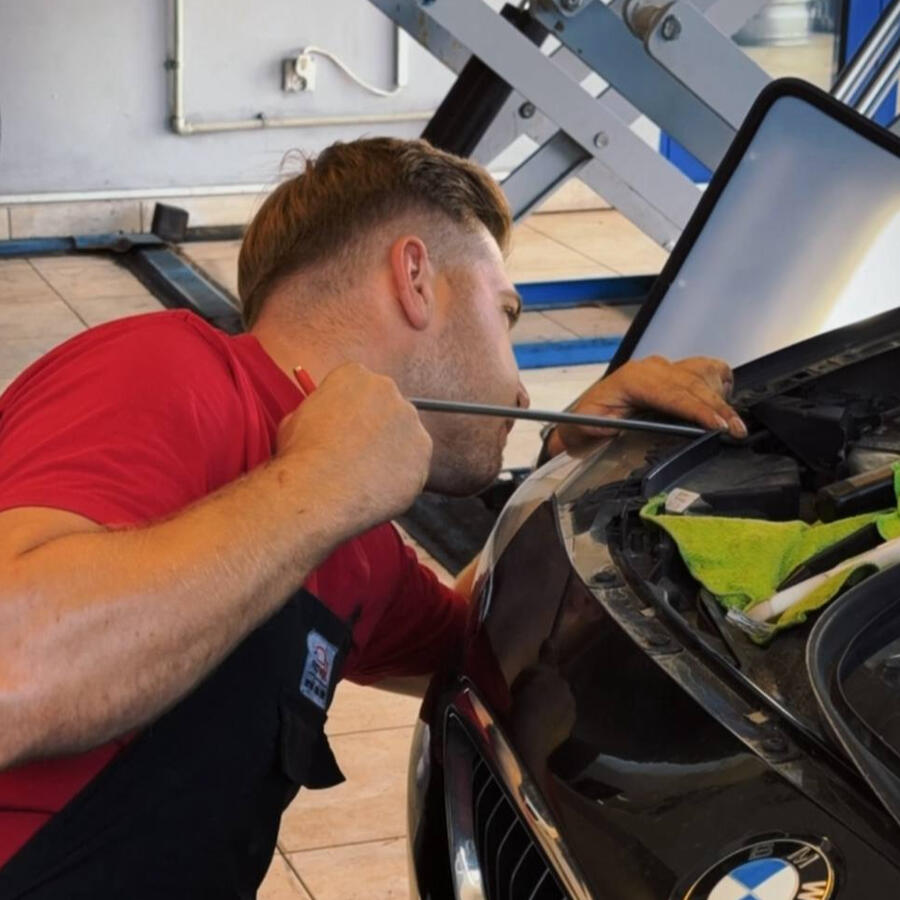 usuwania wgnieceń metodą pdr